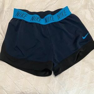 soft nike waist banded shorts